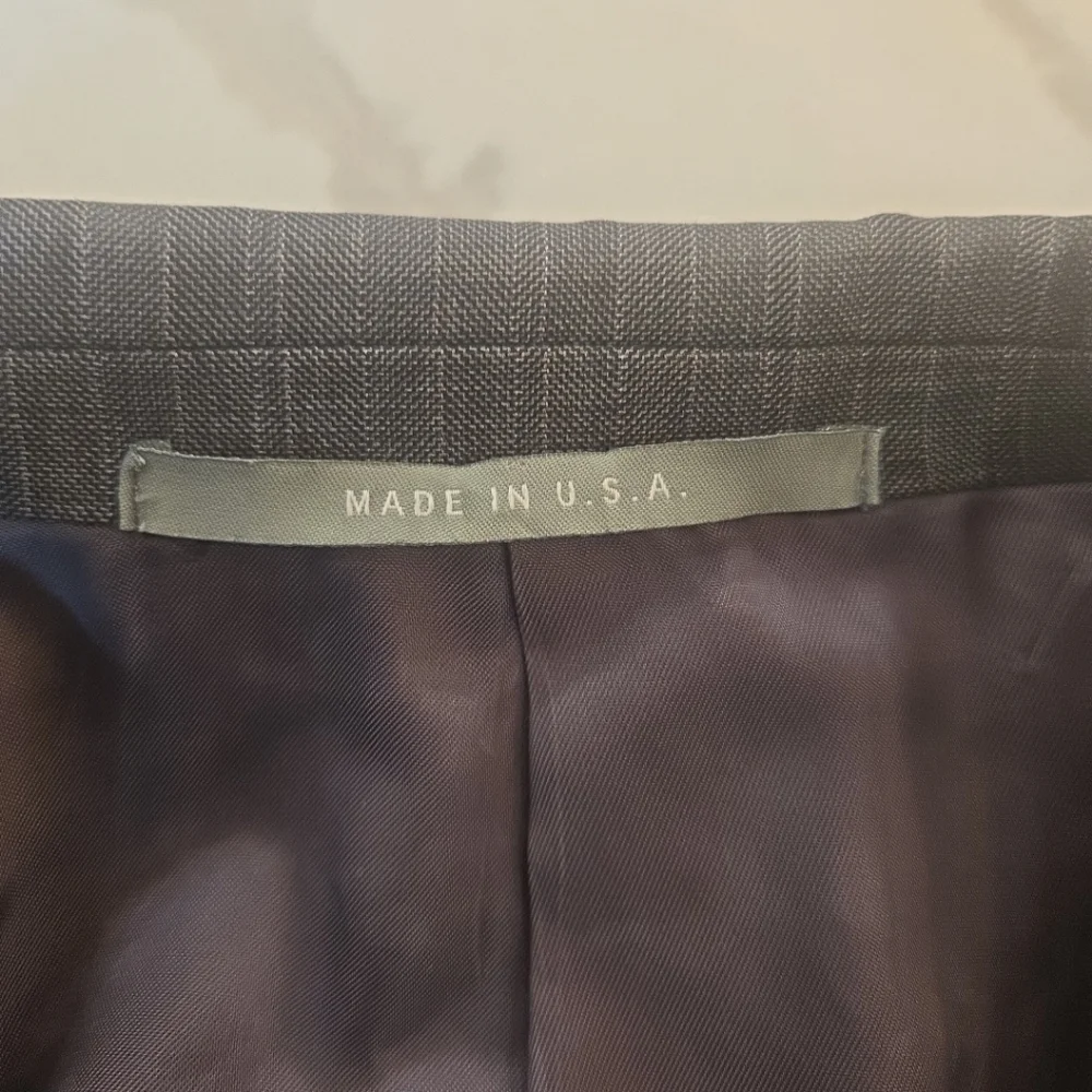Hickey Freeman x Loro Piana Union Made USA Gray Pin Striped Blazer 42R